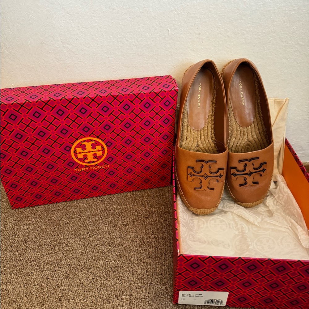 Tory Burch Ines Platform Espadrille, Brand New with Box and Duster Bag